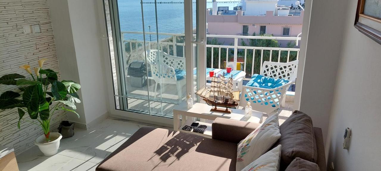 Sea View Perea Apartment Περαία Εξωτερικό φωτογραφία