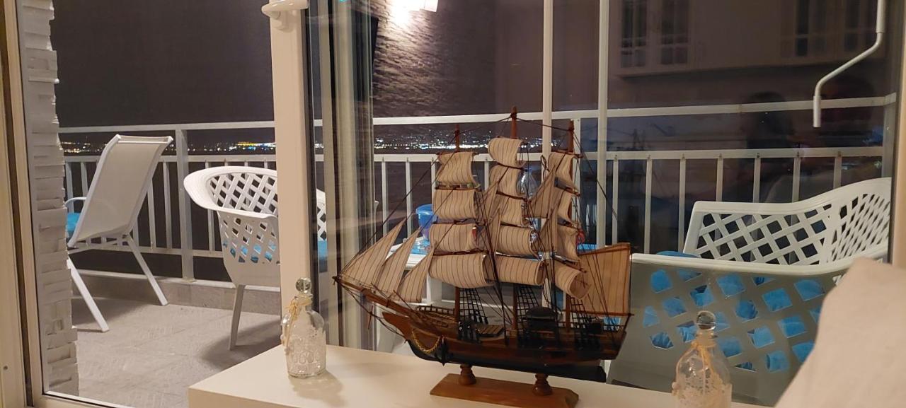 Sea View Perea Apartment Περαία Εξωτερικό φωτογραφία